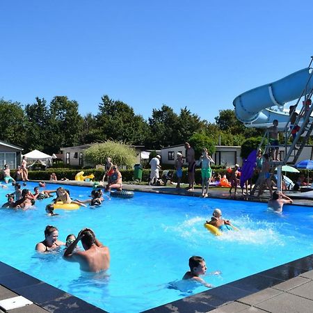 Kleintje Beer Villa Baarland Buitenkant foto